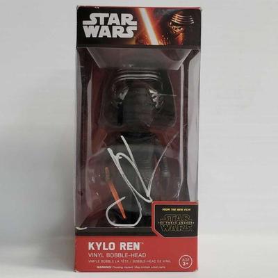 2028	

Signed Star Wars Kylo Ren Bobble Head
Not Authenticated