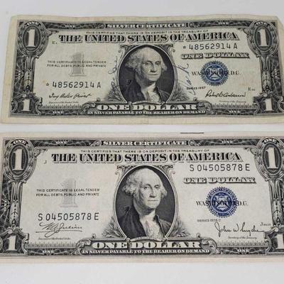 1046	
2 Blue Sealed Dollar Bills
Years Include 1957, 1935
OS12-046730.4