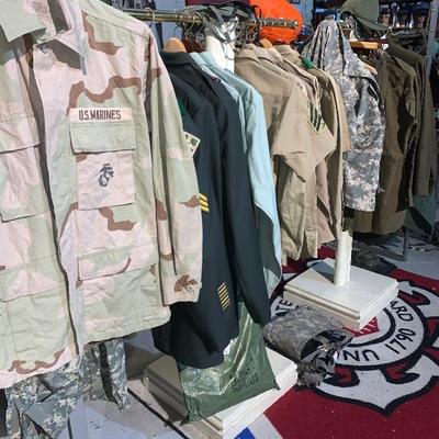 HUNDREDS OF MILITARY ITEMS, UNIFORMS, BADGES, SHOES, VINTAGE AND ANTIQUE ITEMS.