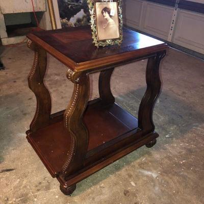 End table $20