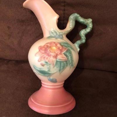 Vintage Hull w-6 pottery - $40