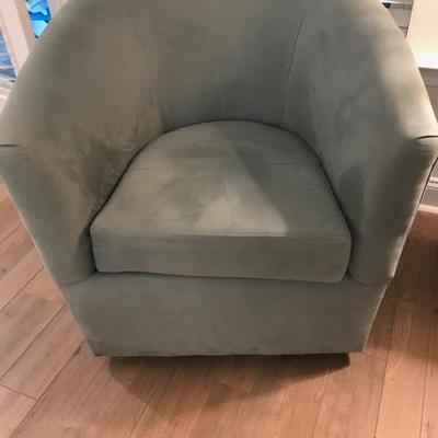 Ultra suede armchair $249
32 X 30 X 31