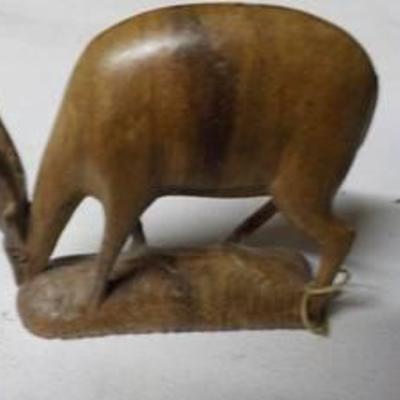 hand carved wooden animal piece 4 tall x 4 long