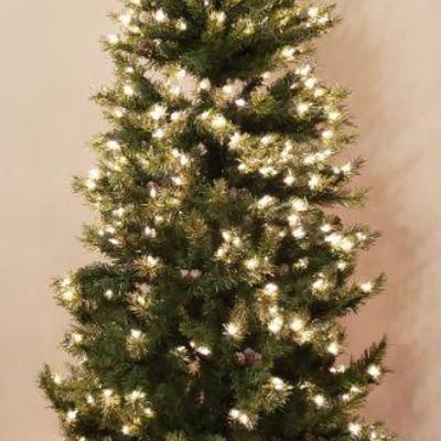Neuman Christmas Tree