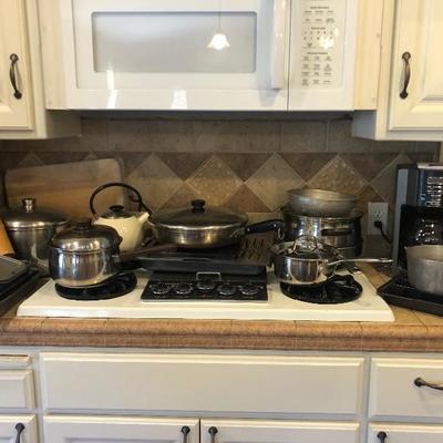 Kitchen cookware 