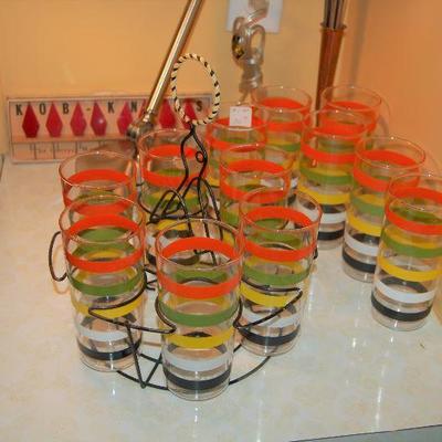 Retro beverage glasses
