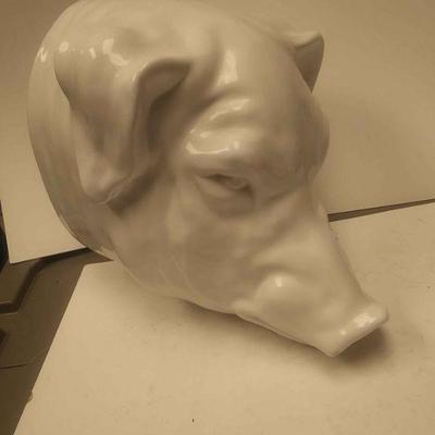 https://www.ebay.com/itm/114317675189	WL3054 USED VINTAGE WHITE CERAMIC GLAZED HOGS HEAD WALL DECORATION WL3 BOX 4	Buy-It_Now	 $10.00 
