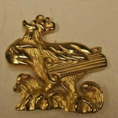 WL3029 https://www.ebay.com/itm/124267482153 WL3029 USED VINTAGE  GOLD TONE 2013  HIGH PRIEST OF MITHRAS   KREWE FAVOR PIN NEW ORLEANS...