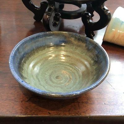 PR4508 https://www.ebay.com/itm/114294731332 PR4508: Shearwater Pottery Bowl Local Local Pickup Buy-It_Now  $75.00 
