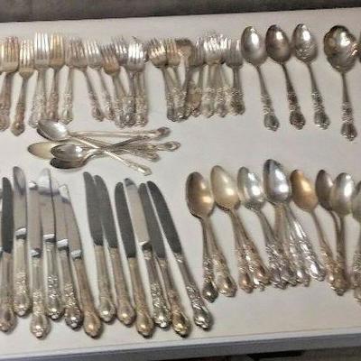 PR3010 https://www.ebay.com/itm/124267366721 PR3010 LOT OF 109 1847 ROGERS BROS SILVER PLATED FLATWARE HERITAGE PATTERN PIECE Auction...