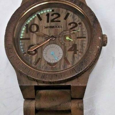 WL3036 https://www.ebay.com/itm/114314458157 WL3036 MEN'S WEWOOD WRIST WATCH (KARDO NUT) RUNS WITH BOX & INSTRUCTIONS 100 % N...