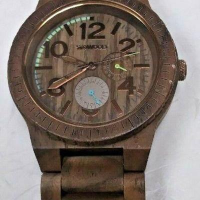 WL3036 https://www.ebay.com/itm/114314458157 WL3036 MEN'S WEWOOD WRIST WATCH (KARDO NUT) RUNS WITH BOX & INSTRUCTIONS 100 % N Auction...