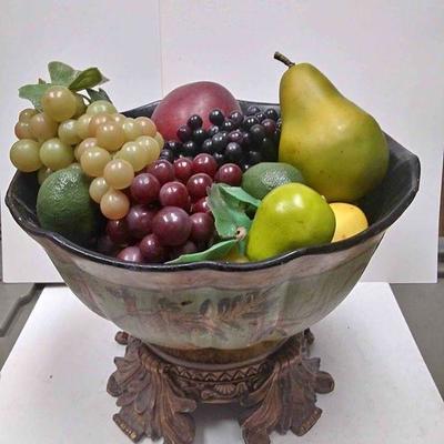 https://www.ebay.com/itm/124270000796	WL3053 USED VINTAGE 7 1/2 INCH HIGH PAINTED CERAMIC DECORATIVE BOWL WITH PLASTIC FRUIT $20.00 WL3...