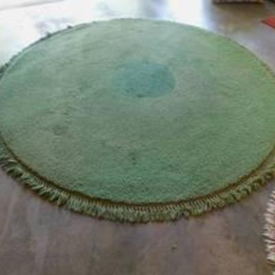 Large Circular Rug