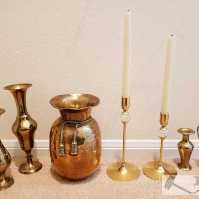 153: 	
5 Brass Vases, 2 24k Gold E.P. Candlesticks, And Copper Pot
Vases Measurements Approx 6