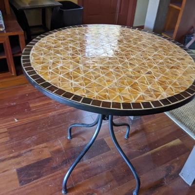 Tile top and metal round table 30