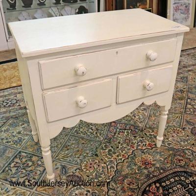 Lot: 405 - Paint decorated antique style 3 drawer low boy by

Paint decorated antique style 3 drawer low boy by Lexington Furniture

