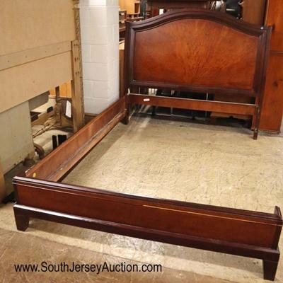 Lot: 581 - Traditional mahogany finish queen size bed

Traditional mahogany finish queen size bed
