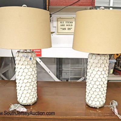 Lot: 438 - Pair of QUALITY porcelain decorator lamps

Pair of QUALITY porcelain decorator lamps scalloped lilies with shades
