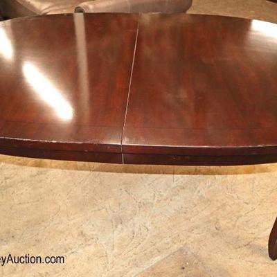 Lot: 667 - Ralph Lauren oval mahogany dining room table with

Ralph Lauren oval mahogany dining room table with custom glass top and 1...