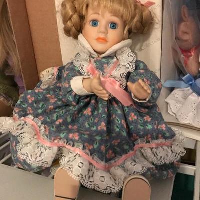 Porcelain wind up doll $8
