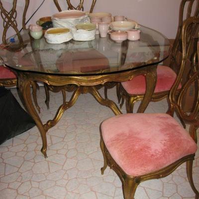 Heavy Iron framE table and 4 chairs with scalloped glass top   BUY IT NOW $ 235.00