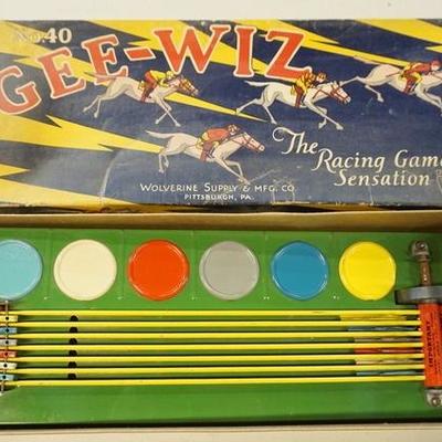 1027	VINTAGE TOY HORSE RACING GAME IN BOX BY WOLVERINE

