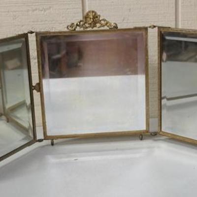 1091	TRIPLE BEVELED SHAVING MIRROR W/SAILING SHIP, EACH SECTION 8 1/8 IN SQUARE
