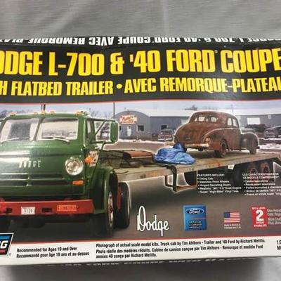 Truck Trailer and Coupe Model Kit