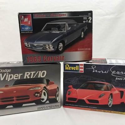 Ferrari Viper and Corsair Model Kits