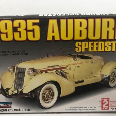 1935 Auburn Speedster Model Kit
