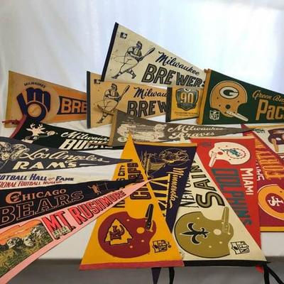 Sport Pennants, Packers, Braves, Bucks
