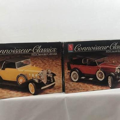 2 AMT Connoisseur Classix Model Kits