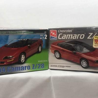 2 Chevrolet Camaro Model Kits