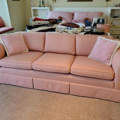 custom sofa 82