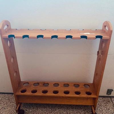 Fishing reel stand