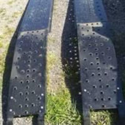 Pair of Foldable Ramps