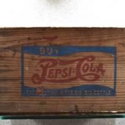 Vintage 1940's Pepsi Wooden Crate  18 W x 11.75 L x 10 T -WILL SHIP