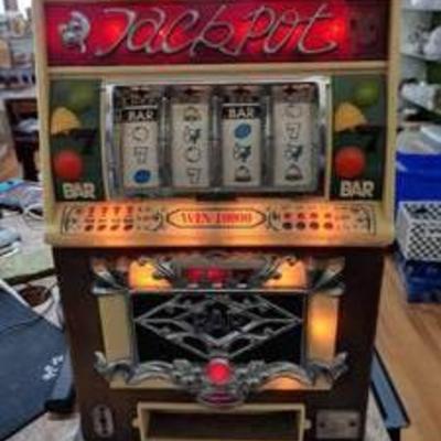 Vintage Jackpot Slot Machine RadioCassette Tape Player by Fukushima  WORKS  14.5 Tall x 10 Long x 7 Deep -WILL SHIP