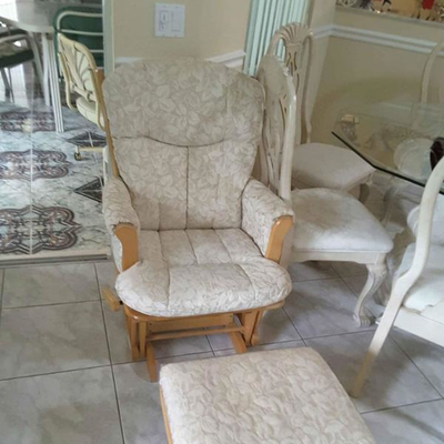 Glider Chair with ottoman great shape