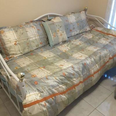 Daybed Good Condition