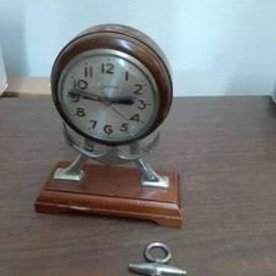 Anchor Clock - Top Needs Repaired