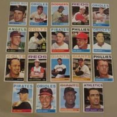 1964 Topps Baseball Cards Lot of 19