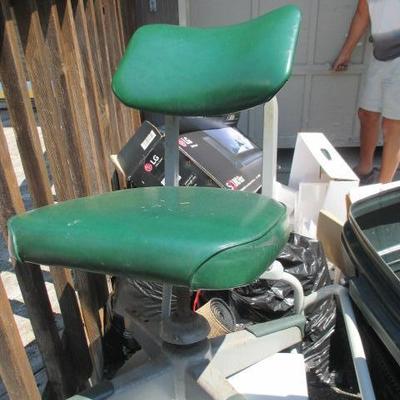 Vintage Desk Chair 