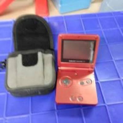 Gameboy advance Nintendo red no cord with case