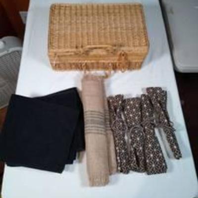 Basket and table setting lot
