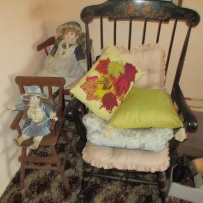 Rocking Chairs TO Choose From/Doll Furniture 