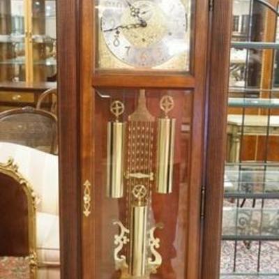 1082	HOWARD MILLER GRANDFATHERS CLOCK W/FLUTED CLLUMNS & INLAY 86 1/2 IN HIGH
