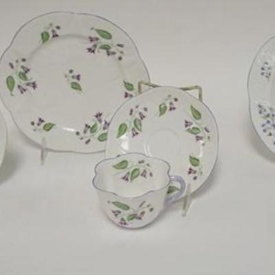 1085	GROUP OF SHELLEY CHINA, TRIOS, LUNCHEON SETS
