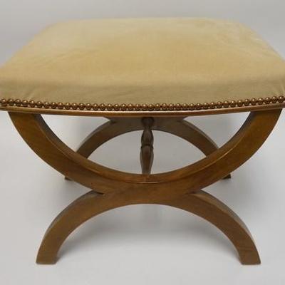 1075	SUEDE STOOL, 18 1/2 IN WIDE X 13 IN DEEP X 17 IN TALL
